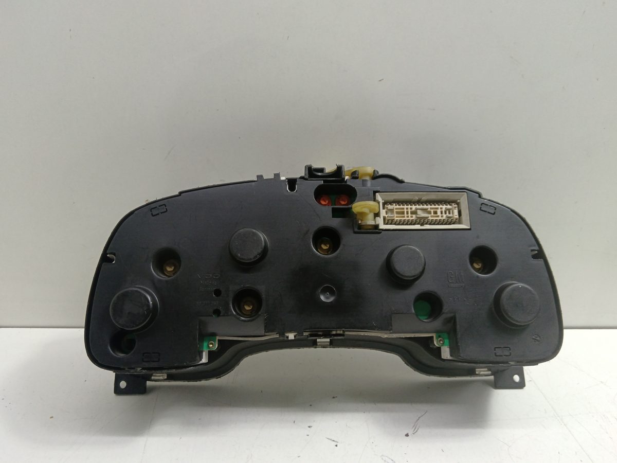 Tablero de Instrumentos Opel Astra G Berlina 1998-2004 2.0 DTI 2.0L 74kW 09228764
