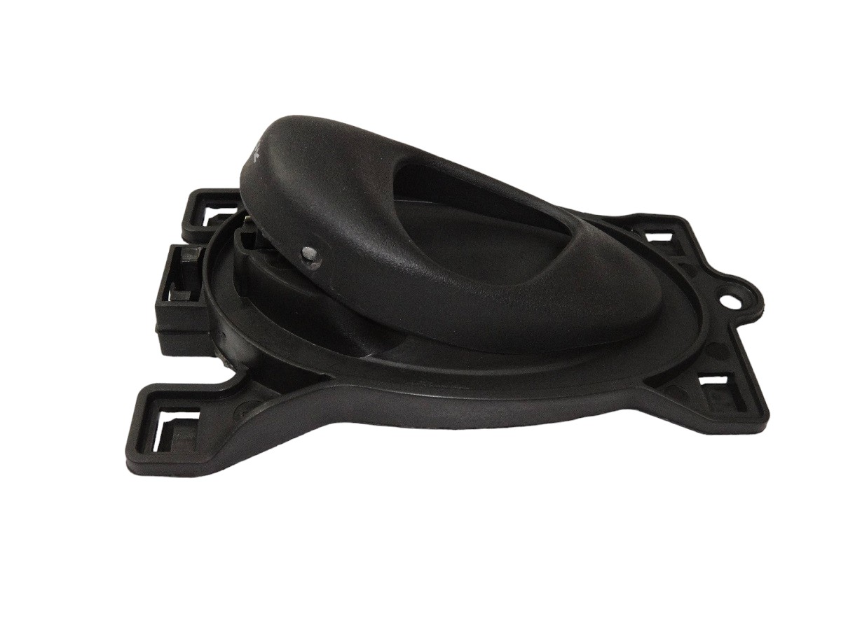 MANIJA INT PUERTA IZQUIERDA CHEVROLET CELTA 01/06 (NEGRA)