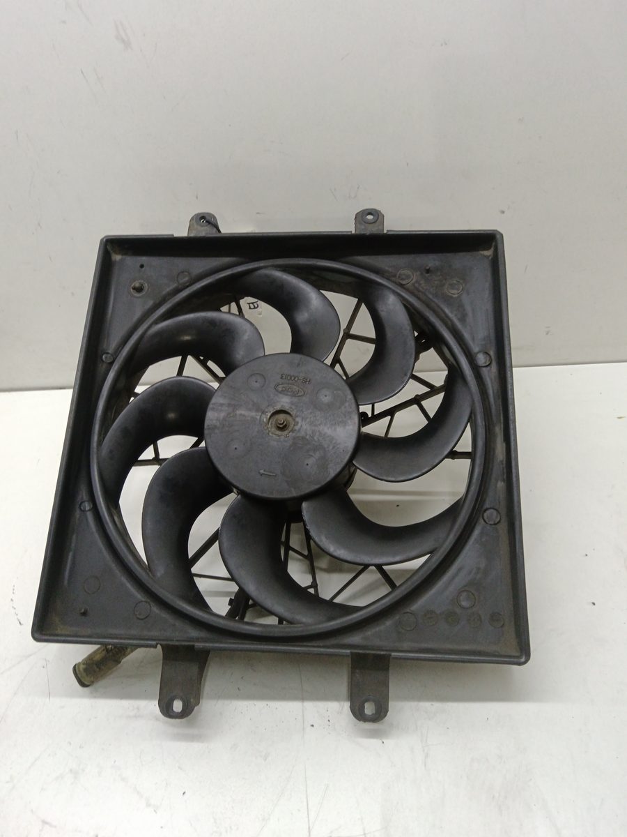 Electroventilador Hyundai Pony (X2) desde 1991 1.5 CAT 1.5L 53kW HS00013