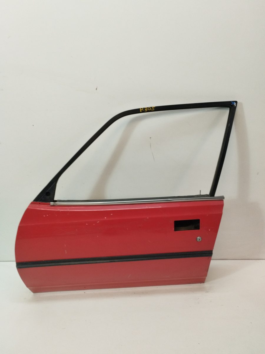 Puerta Delantera Izquierda Peugeot 305 Berlina desde 1977 GL