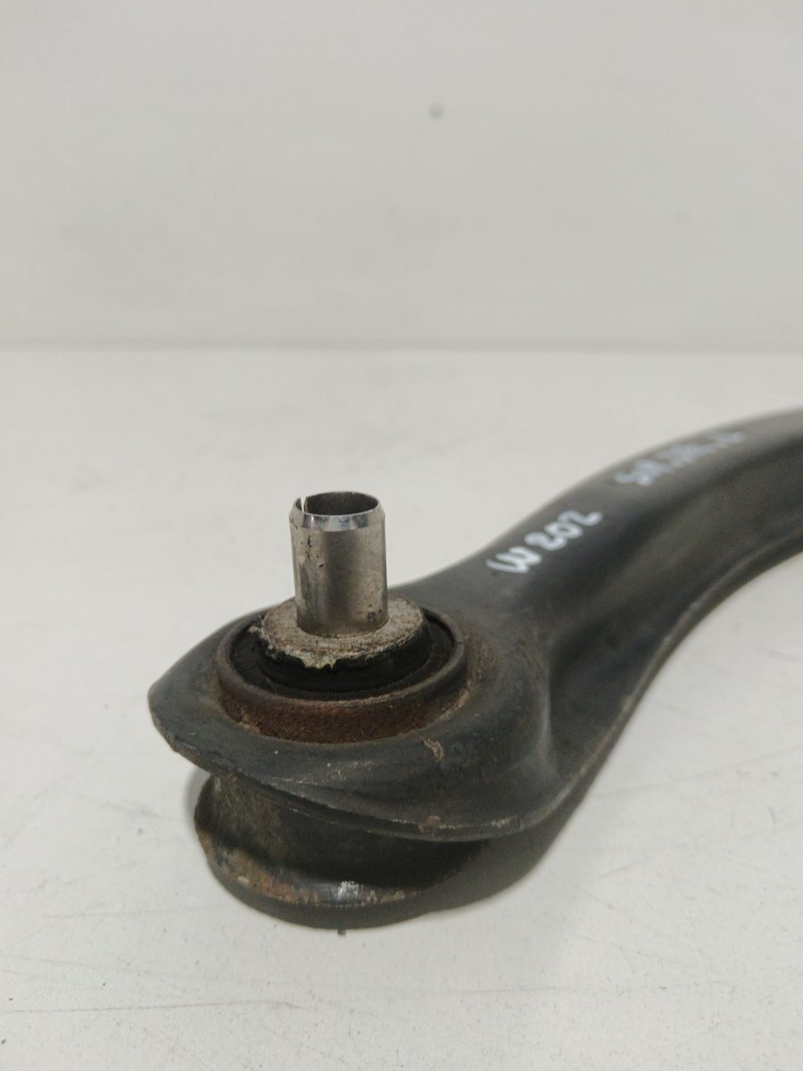 Brazo Suspension Inferior Trasero Izquierdo Mercedes-Benz Clase C (W202) Berlina 1993-2000