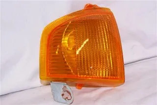Faro delantero derecho Ford Escort