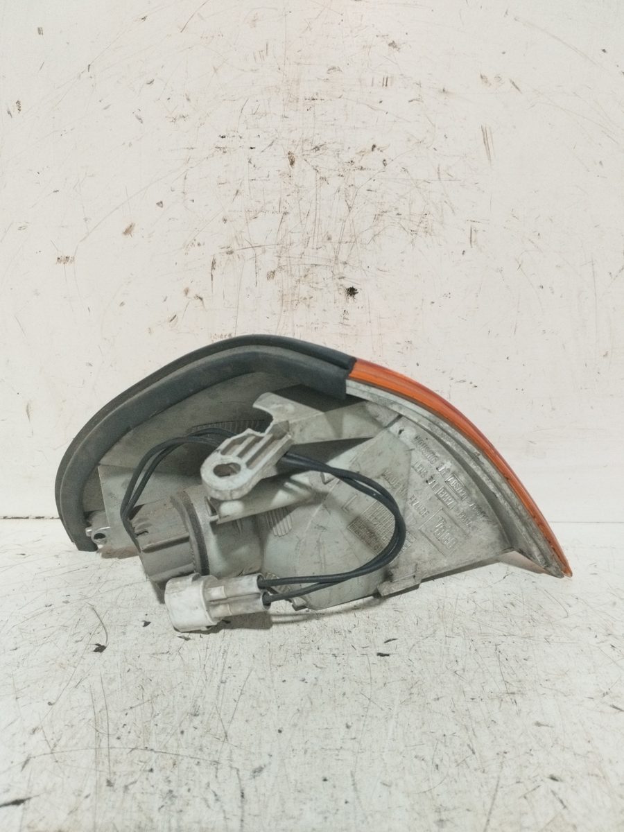 Señalero Izquierdo Suzuki Swift Berlina (MZ) 2005-2012 DDiS Diesel CAT E26002