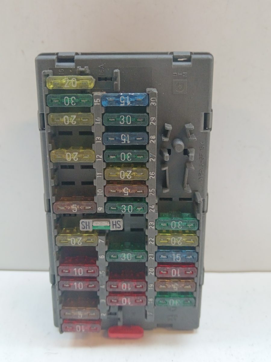 Caja Reles / Fusibles Peugeot 306 Berlina 4 Puertas (S1) 1994-1997 Style D 9629402380