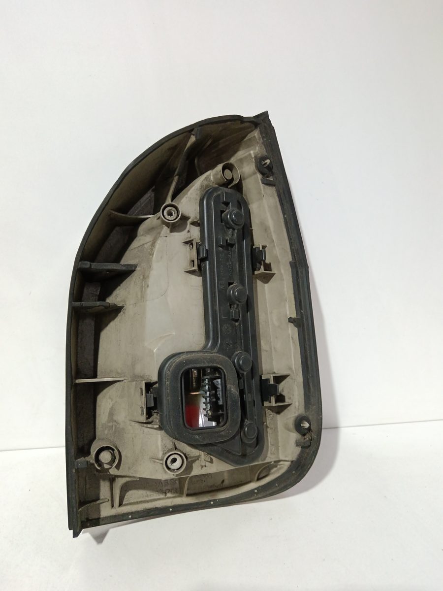 Farol Trasero Izquierdo Exterior Chevrolet Zafira A 1999-2005 62280