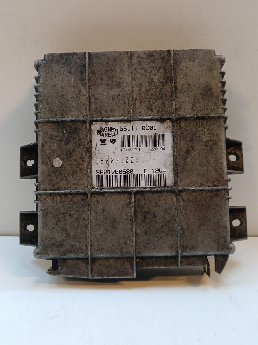 Centralita Motor Uce Peugeot 106 (S2) 1996-2004 Max D 1.5L 42kW 9621760680