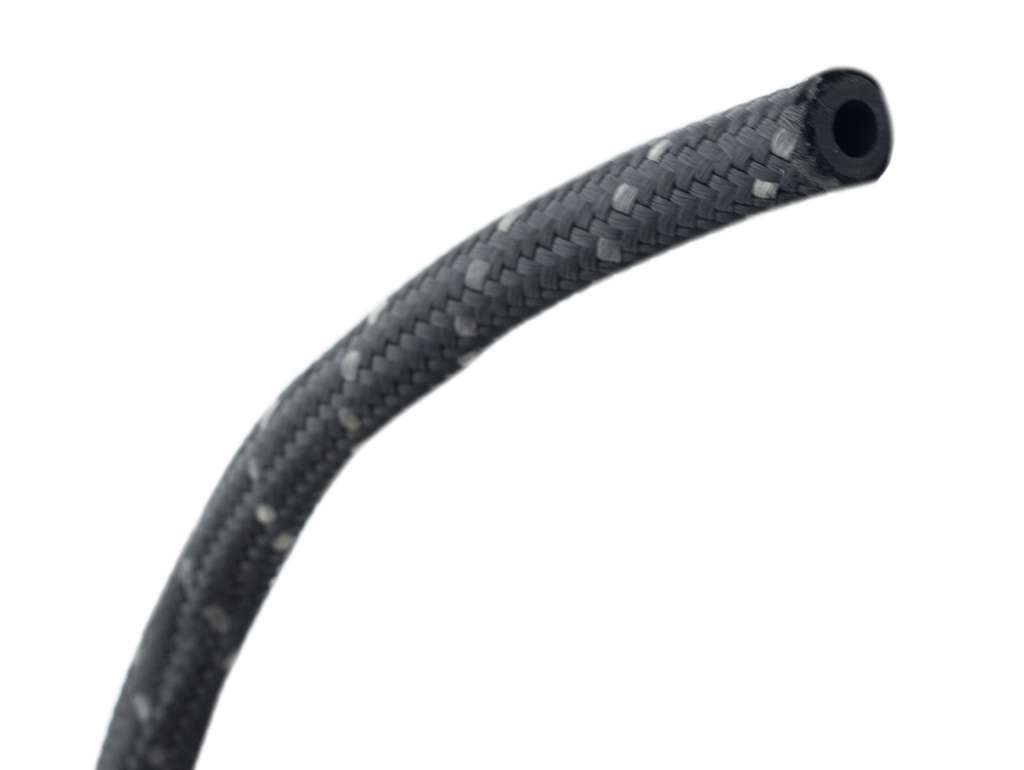 Tubo de combustible