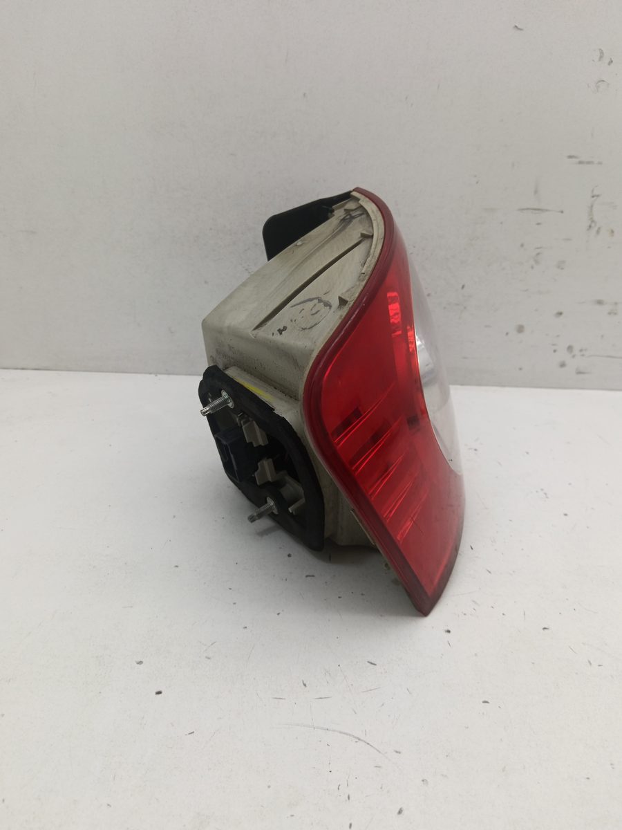 Farol Trasero Izquierdo Exterior Volkswagen Jetta (1K2) 2005-2010 1K5945095G