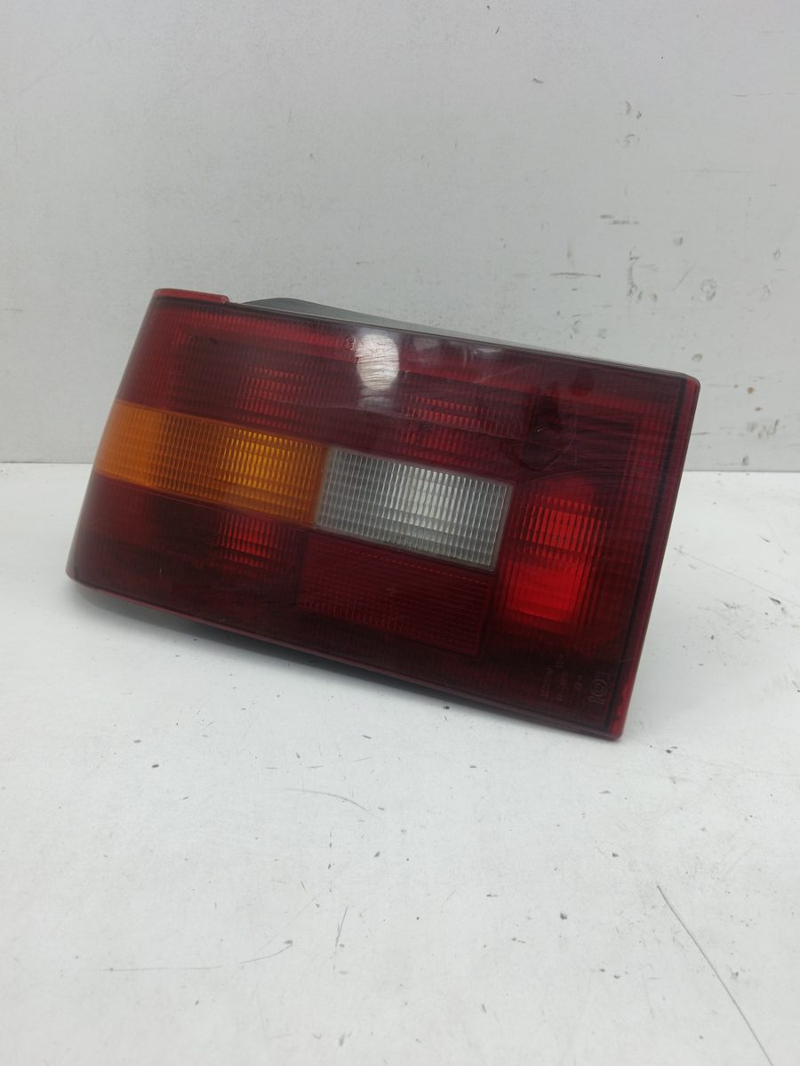 Farol Trasero Izquierdo Exterior Volvo Serie 460 1989-1997 Turbodiesel 460827