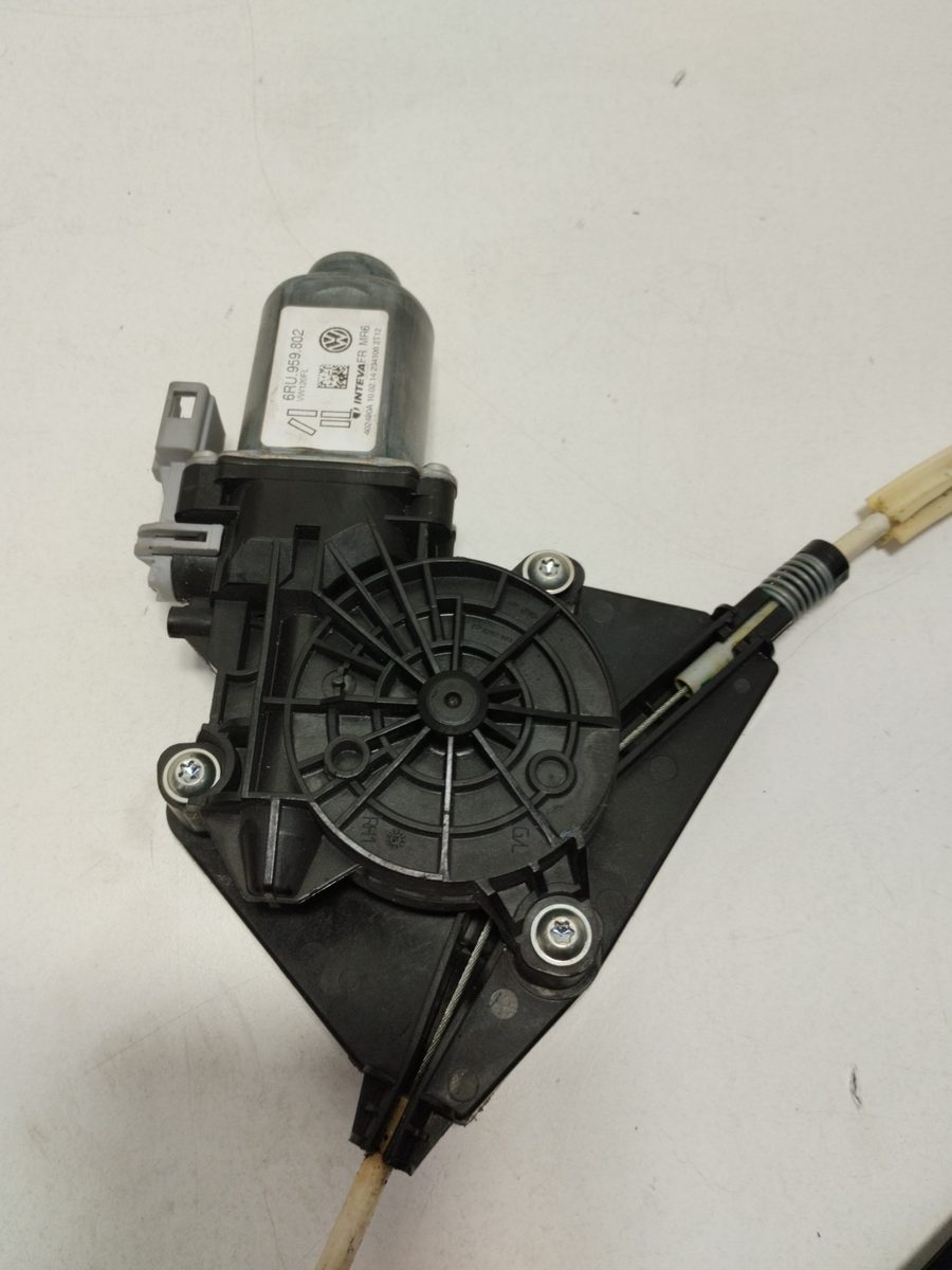 Alza Cristal Delantero Izquierdo Electrico Volkswagen Up! (121) 2011-2016 * 1S4857461A