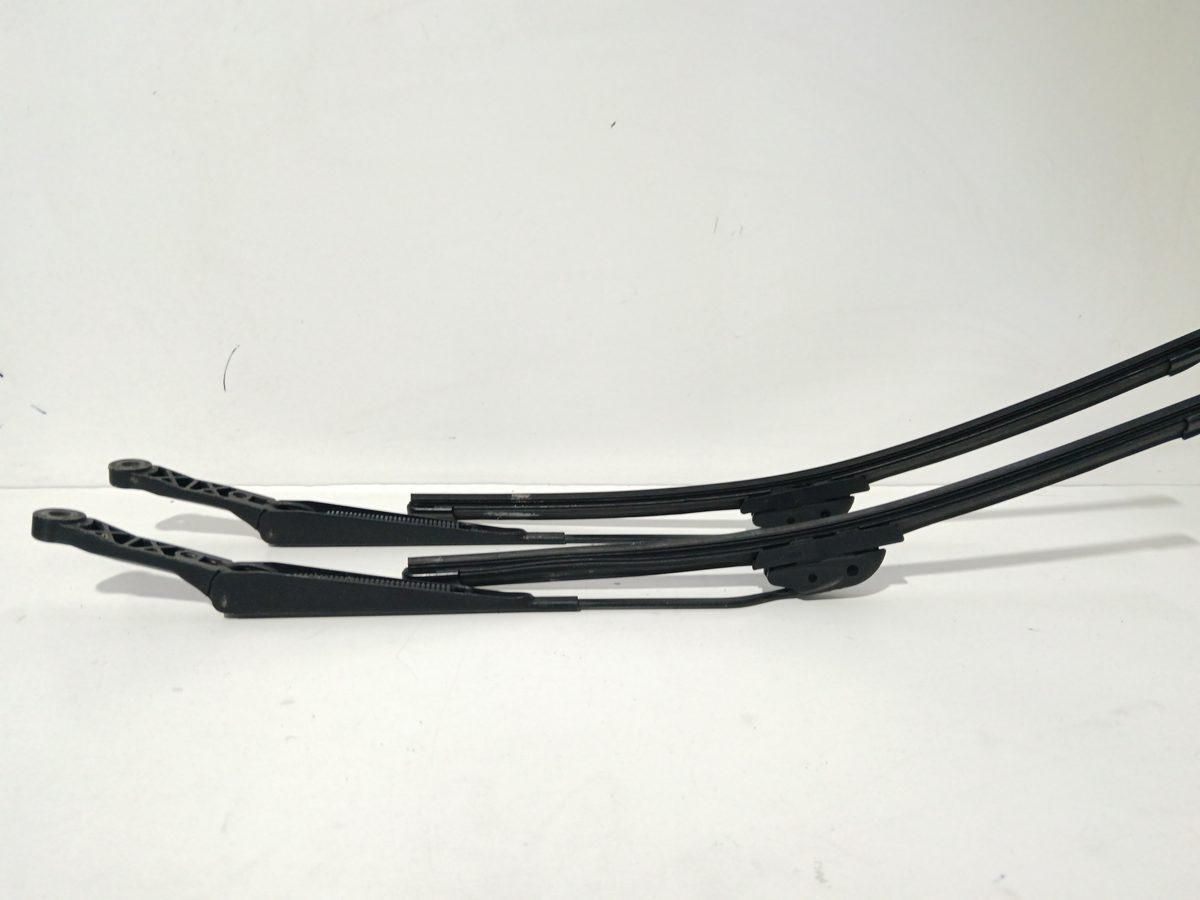 Juego de Brazos de Limpia Parabrisa Delanteros SEAT Ibiza (6J5) 2008-2015 Ecomotive