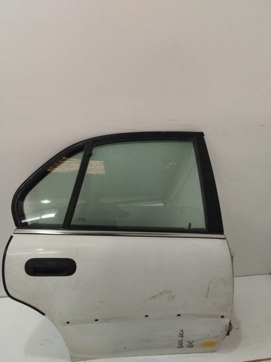 Puerta Trasera Derecha MG Rover Serie 600 (RH) 1993-2000 Si Lux
