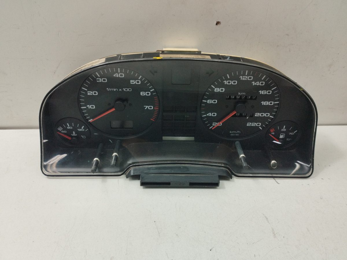 Tablero de Instrumentos Audi 80 Avant desde 1991 1,6 1.6L 74kW 893919067