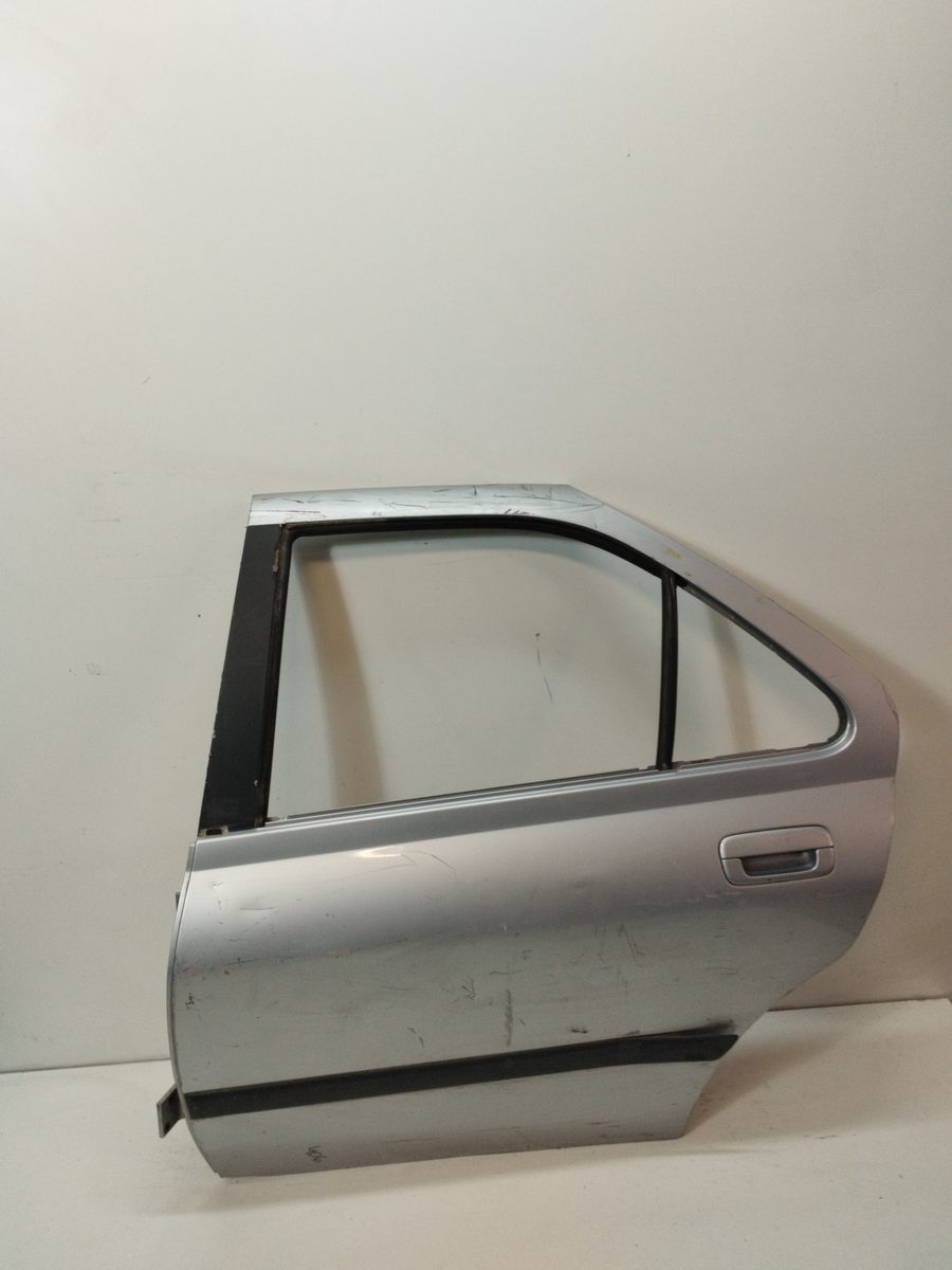 Puerta Trasera Izquierda Peugeot 406 Berlina (S1/S2) 1995-2005 SV Turbo