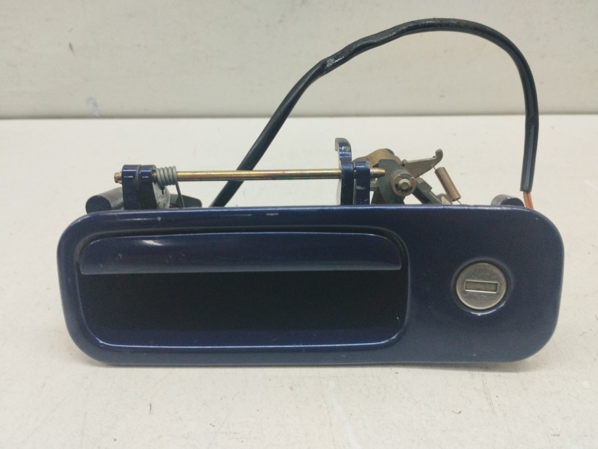 Manija Exterior Porton Volkswagen Polo (801/803) desde 1990 CL Coupe 1J6827565A