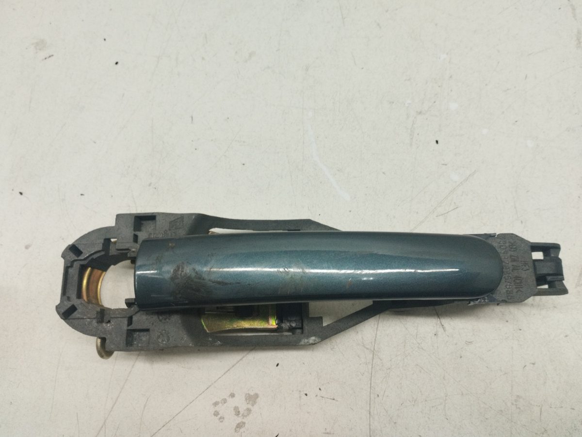 Manija Exterior Delantera Izquierda Volkswagen Golf IV Variant (1J5) 3B0837885886