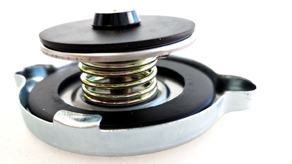TAPA RADIADOR FORD 37/49 SCANIA/JEEP/WILLY OREJA 11MM