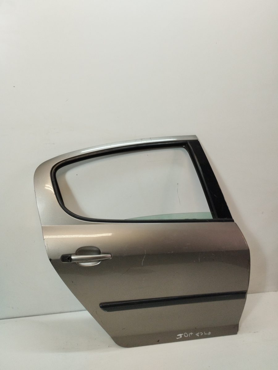 Puerta Trasera Derecha Peugeot 407 2004-2011 ST Confort