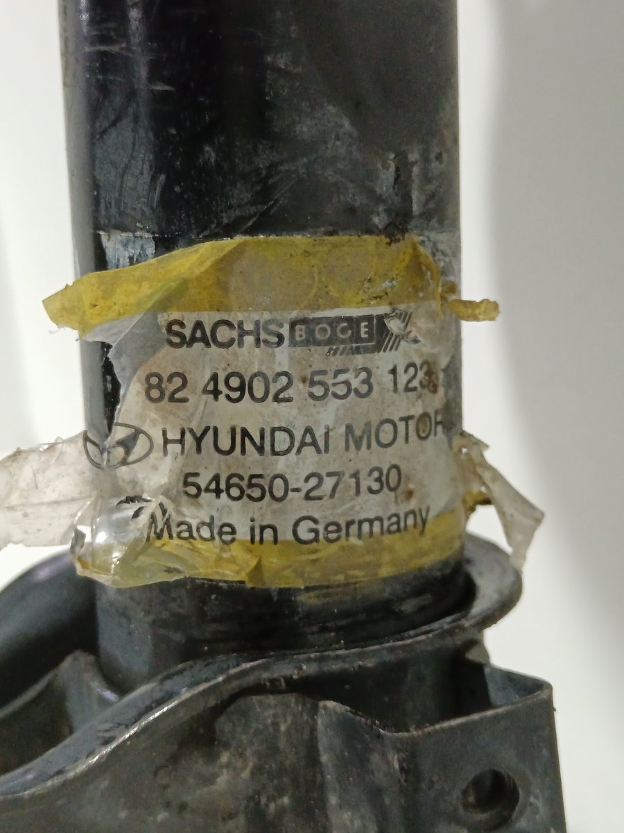 Amortiguador Delantero Izquierdo Hyundai Coupe (J2) 1996-1999 1.6 CAT 824902553123