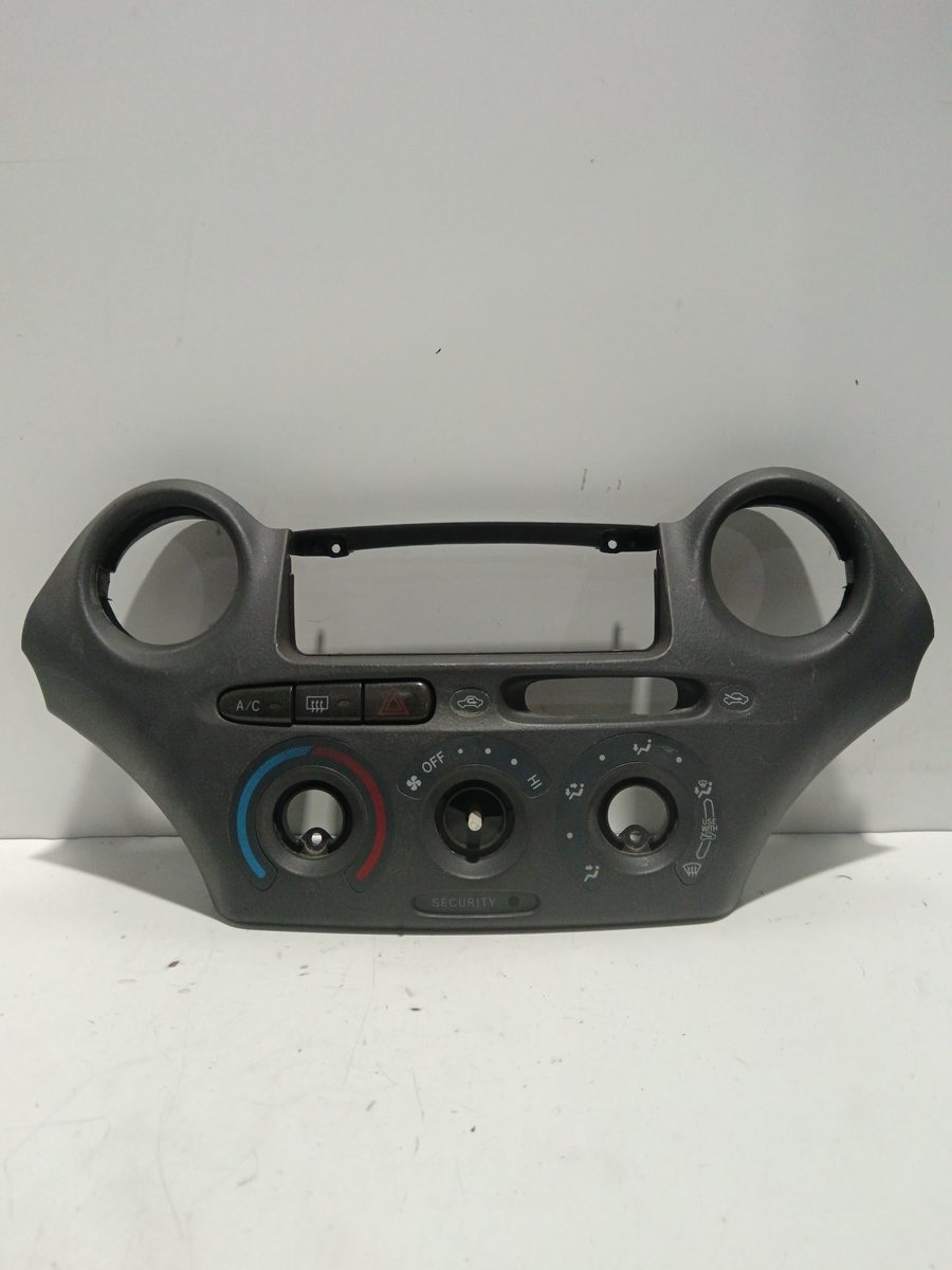 Comandos de Calefacción Toyota Yaris (NCP1/NLP1/SCP1) 1999-2005 1.0 Linea Luna 758294