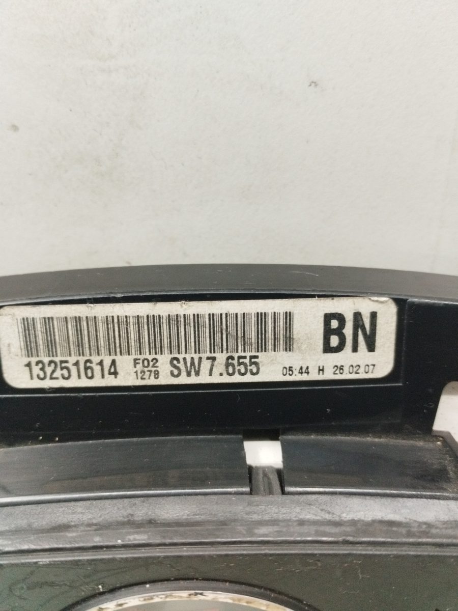 Tablero de Instrumentos Opel Astra H Caravan 2006-2011 1.6 16V 1.6L 77kW 13251614