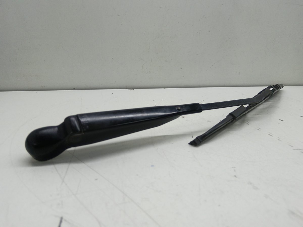 Brazo Limpia Luneta Renault Kangoo (F/KC0) 1997-2005 Authentique 7700308804