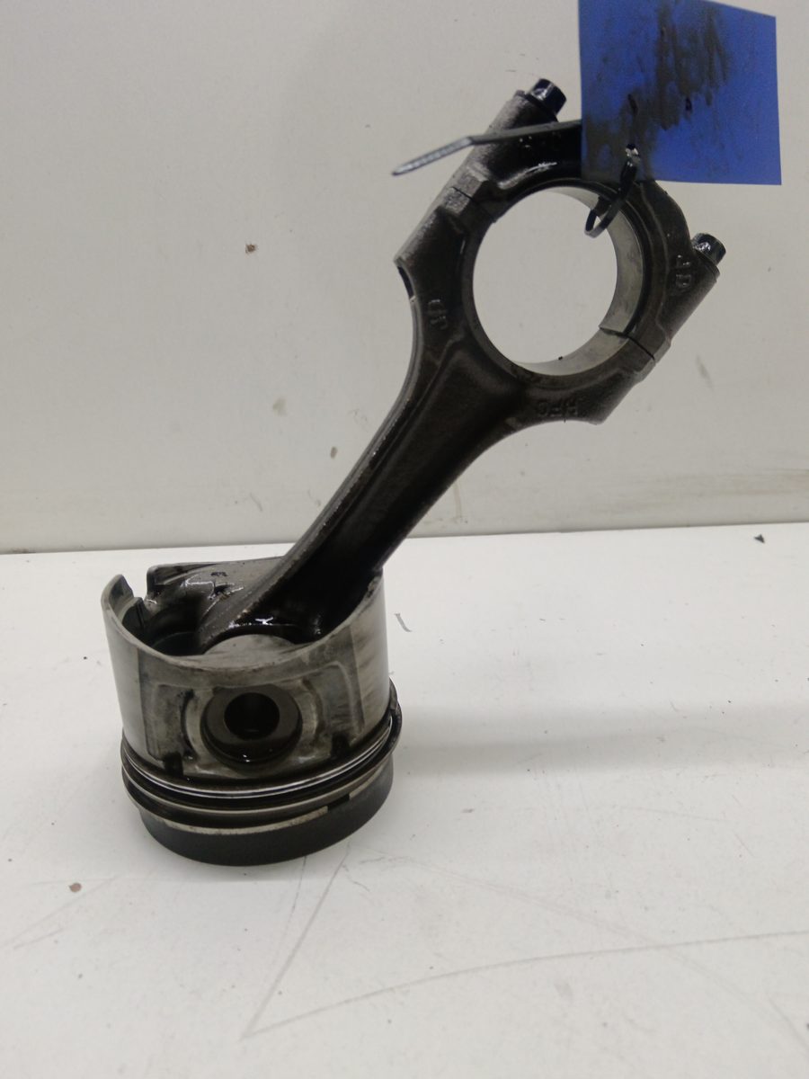Piston Y Biela Renault Laguna (B56) 1998-2001 2.2 Turbodiesel 2.2L 83kW