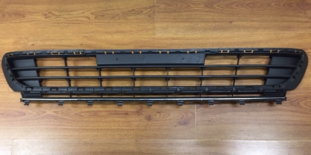 REJILLA PARAG DEL VW GOLF VII 15 C/MOLD.INF.CROM