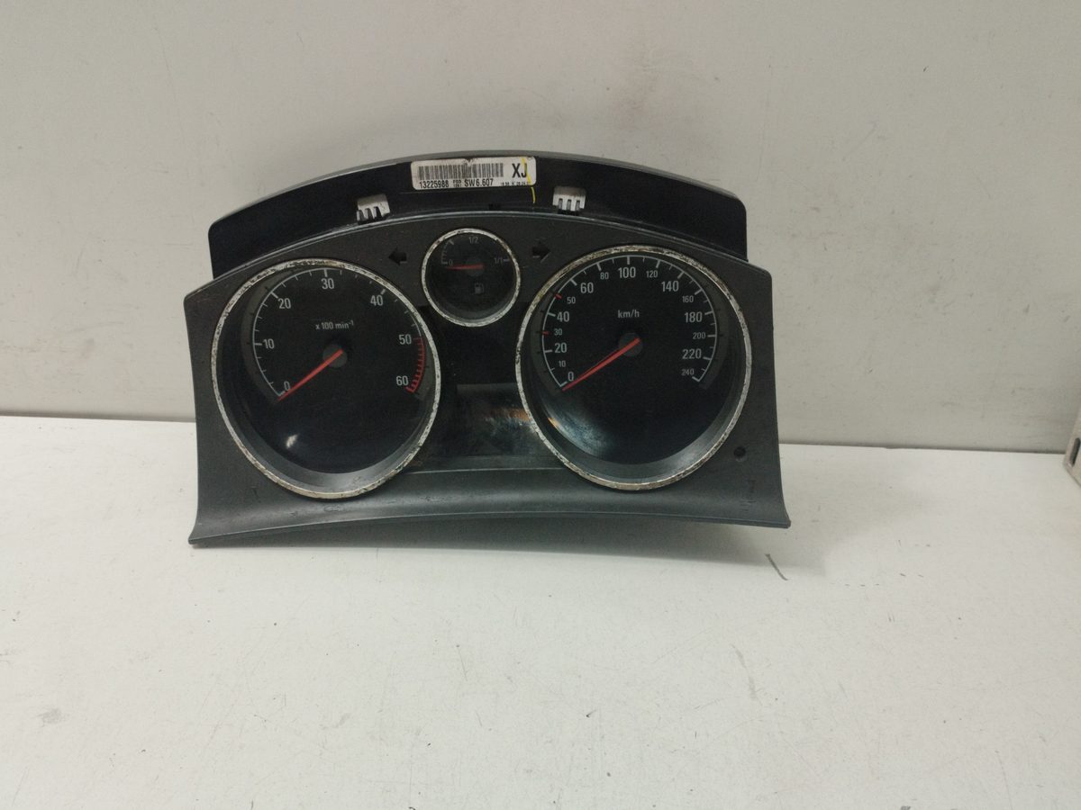 Tablero de Instrumentos Opel Astra H Caravan 2004-2007 Enjoy 1.7L 74kW 13225988