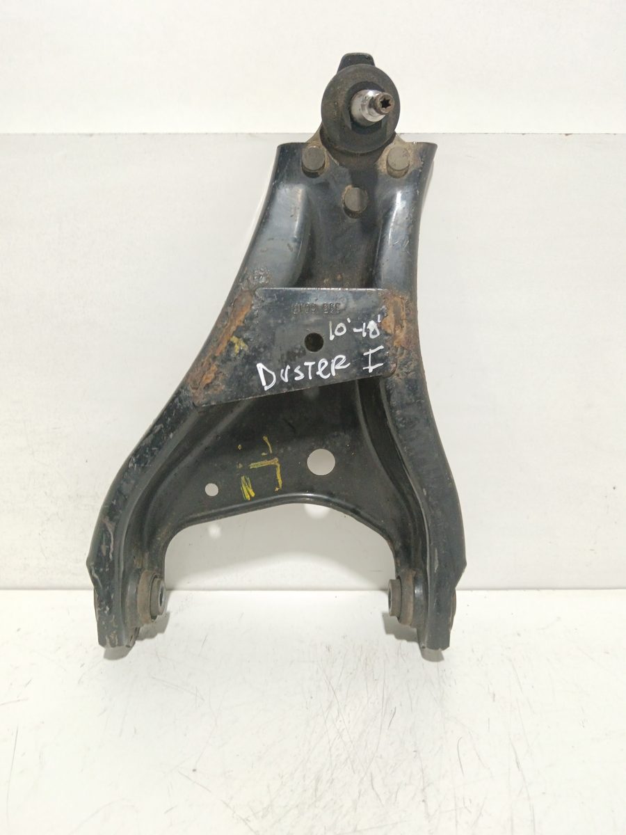 Parrilla de Suspension Inferior Delantera Izquierda Renault Duster desde 2010 335601B