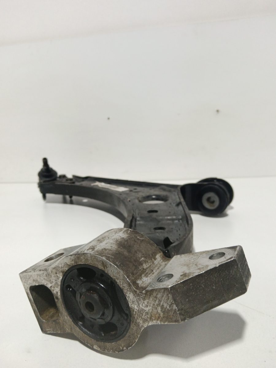 Parrilla de Suspension Inferior Trasera Izquierda Volkswagen Jetta (1K2) 2005-2010 199231G