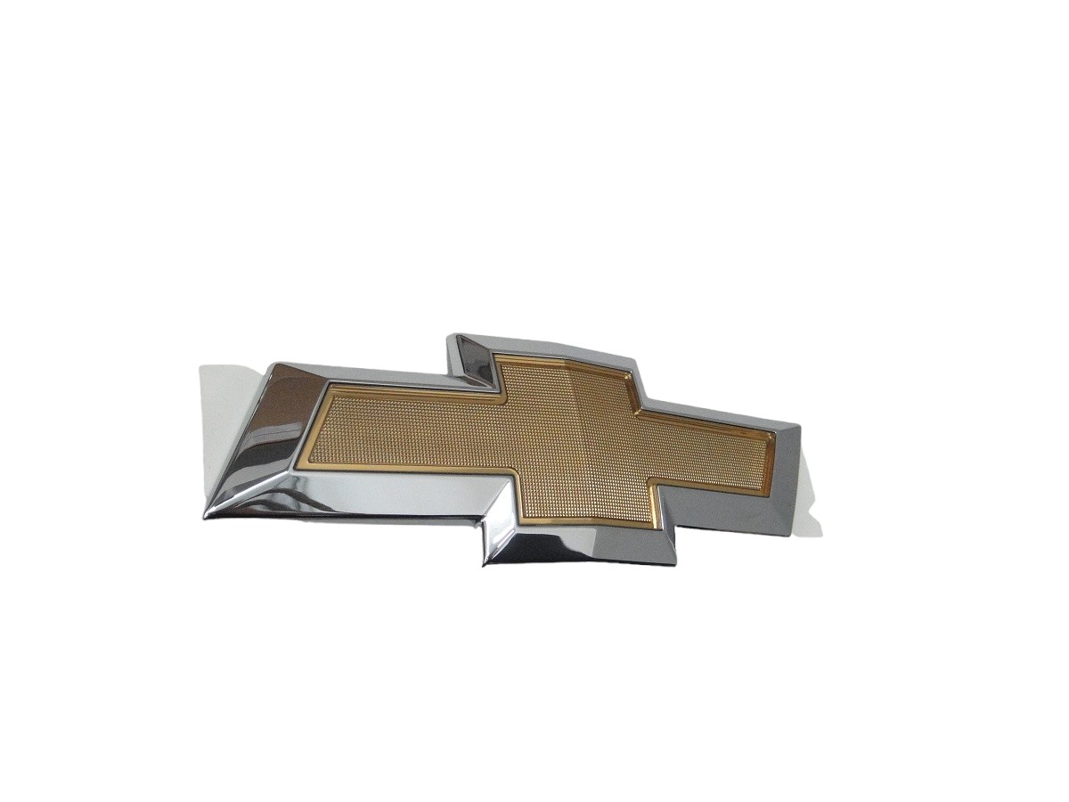 EMBLEMA CARETA CHEVROLET SONIC 2012/ AVEO G3