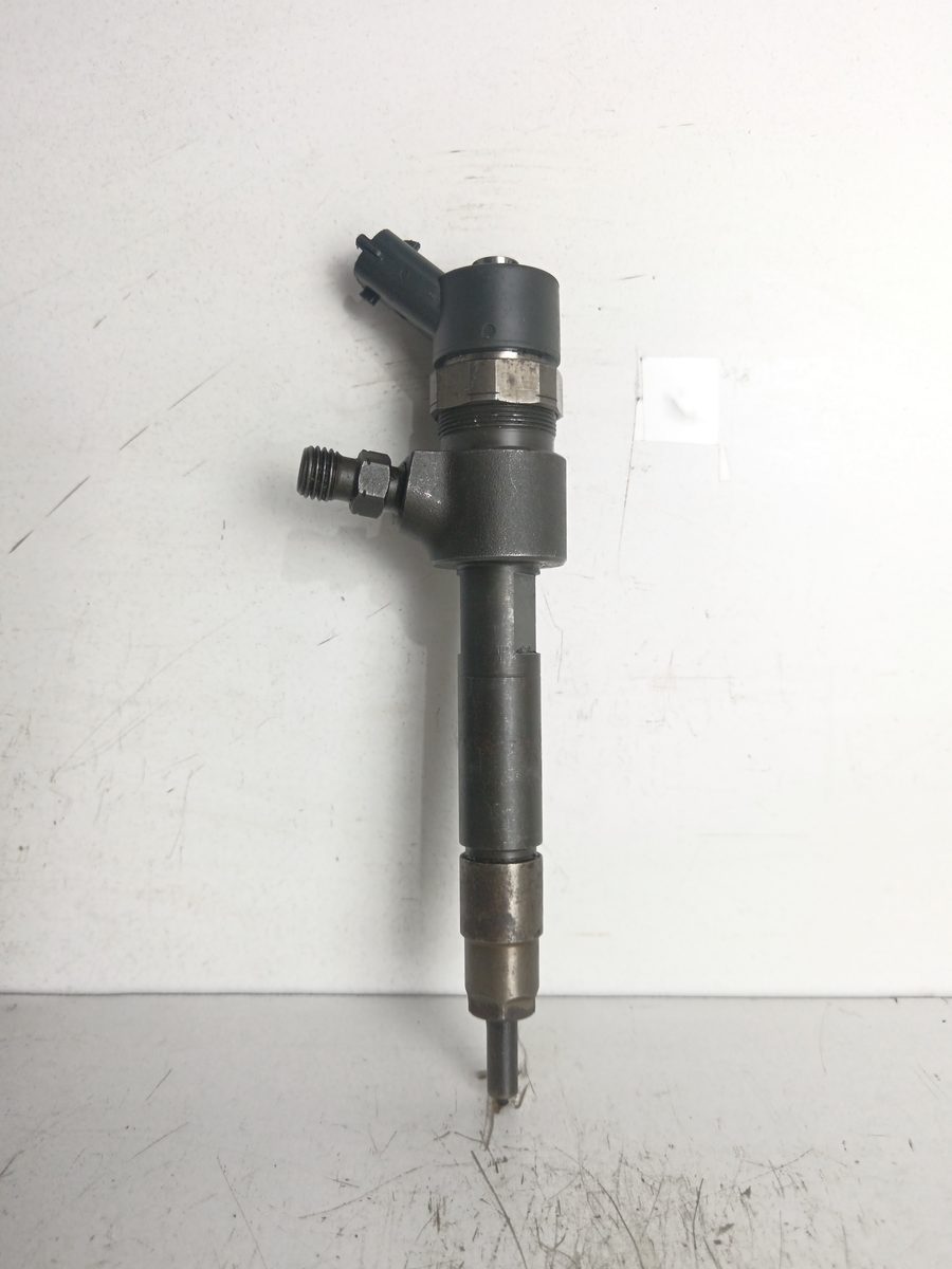 Inyector Opel Vectra C Berlina 2002-2005 1.9 8V CDTI CAT (Y 19 DTL) 1.9L 74kW 0445110165