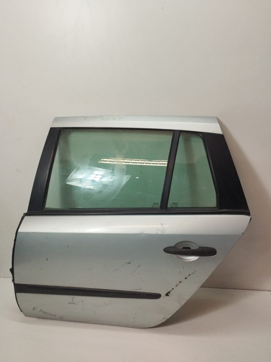 Puerta Trasera Izquierda Renault Laguna Grandtour III 2007-2016