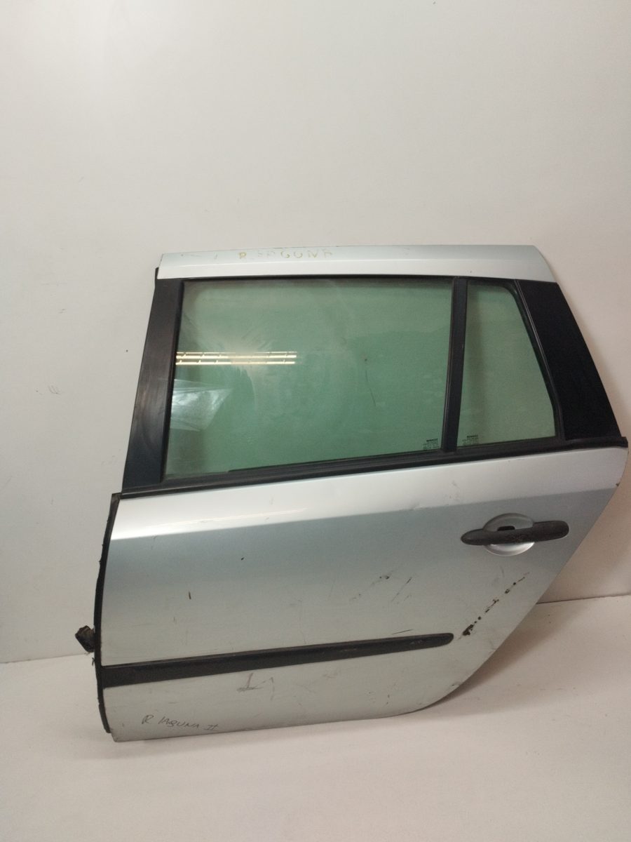 Puerta Trasera Izquierda Renault Laguna Grandtour III 2007-2016