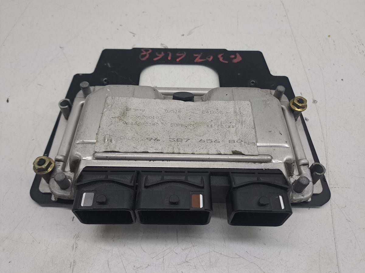 Centralita Motor Uce Peugeot 307 (S1) 2001-2005 XS 1.6L 80kW 0261206943