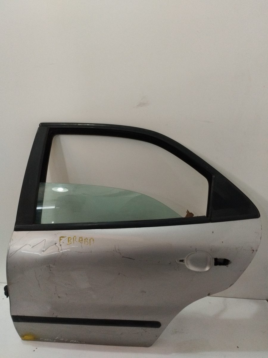 Puerta Trasera Izquierda Fiat Brava (182) 1995-2002 / 100 Clima