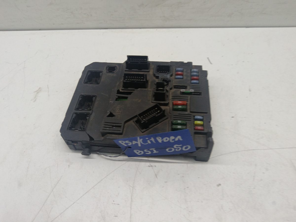 Caja Reles / Fusibles / Modulo Bsi Citroën C3 Pluriel 2003-2011 1.4 HDi 9853667380