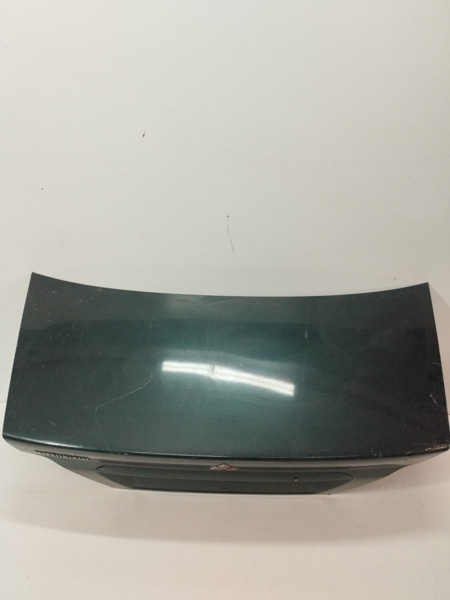 Tapa Baul Mitsubishi Galant (A160) 1980-Actualidad GLX Turbo-D Berlina