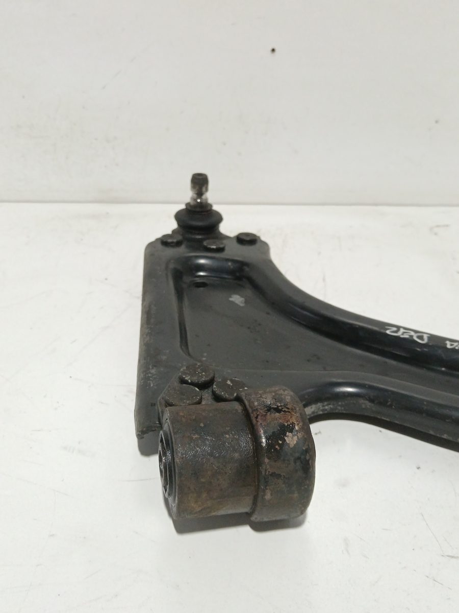 Parrilla de Suspension Inferior Trasera Derecha Chevrolet Corsa B 1993-1997 Swing 2493