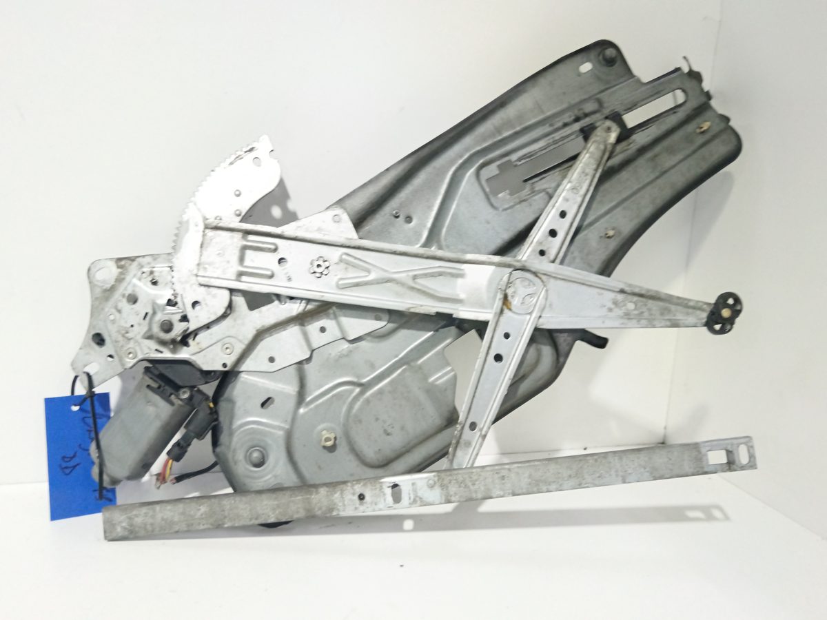 Alza Cristal Delantero Derecho Electrico Renault Laguna (B56) 1998-2001 RT 0924