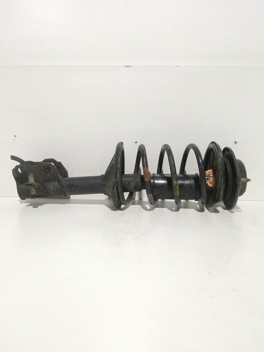Amortiguador Delantero Derecho Mitsubishi Colt (CJ0) 1996-2003 1300 Avance MB891696