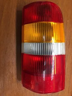 Farol trasero derecho