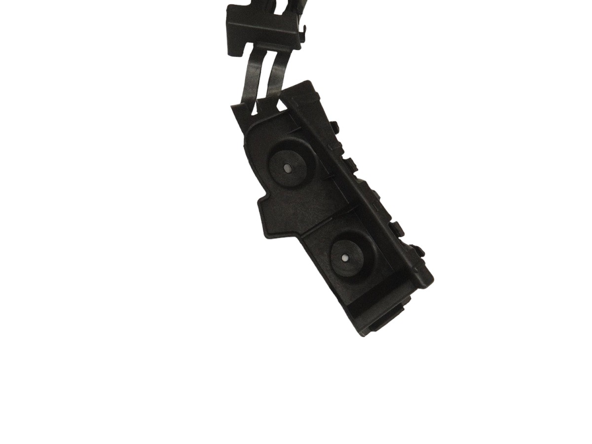 GUIA PARAGOLPE TRASERA IZQUIERDA CHEVROLET ONIX PLUS 2020/