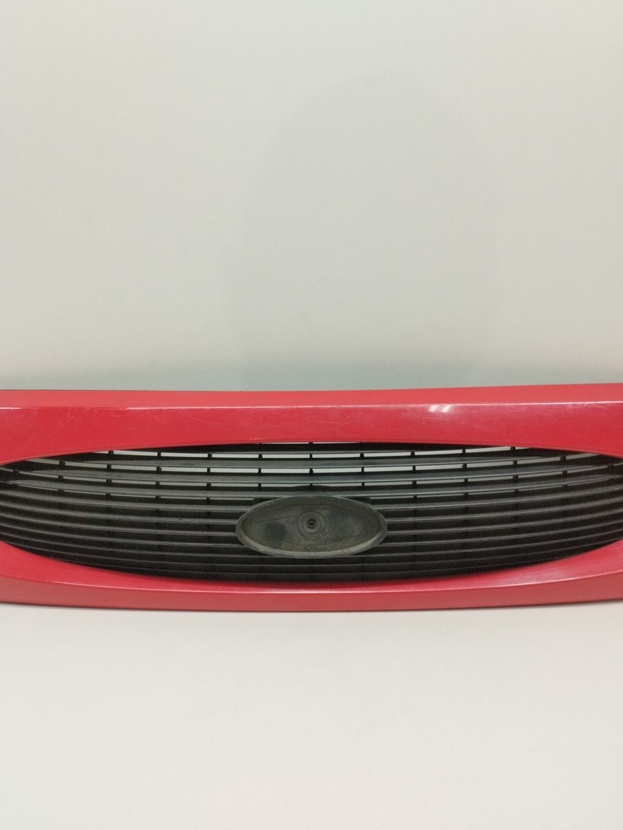 Careta Ford Fiesta Berlina (DX) 1999-2002 96FB8200