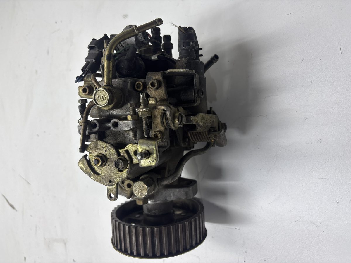 Bomba Inyeccion Toyota Hilux (KUN) 2005-2016 2.5 Turbodiesel 2.5L 88kW 221005B360