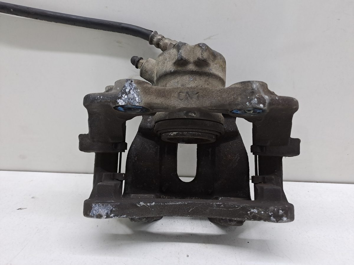 Mordaza de Freno Delantera Izquierda Citroën C3 1995-2010 1,1 1.1L 44kW