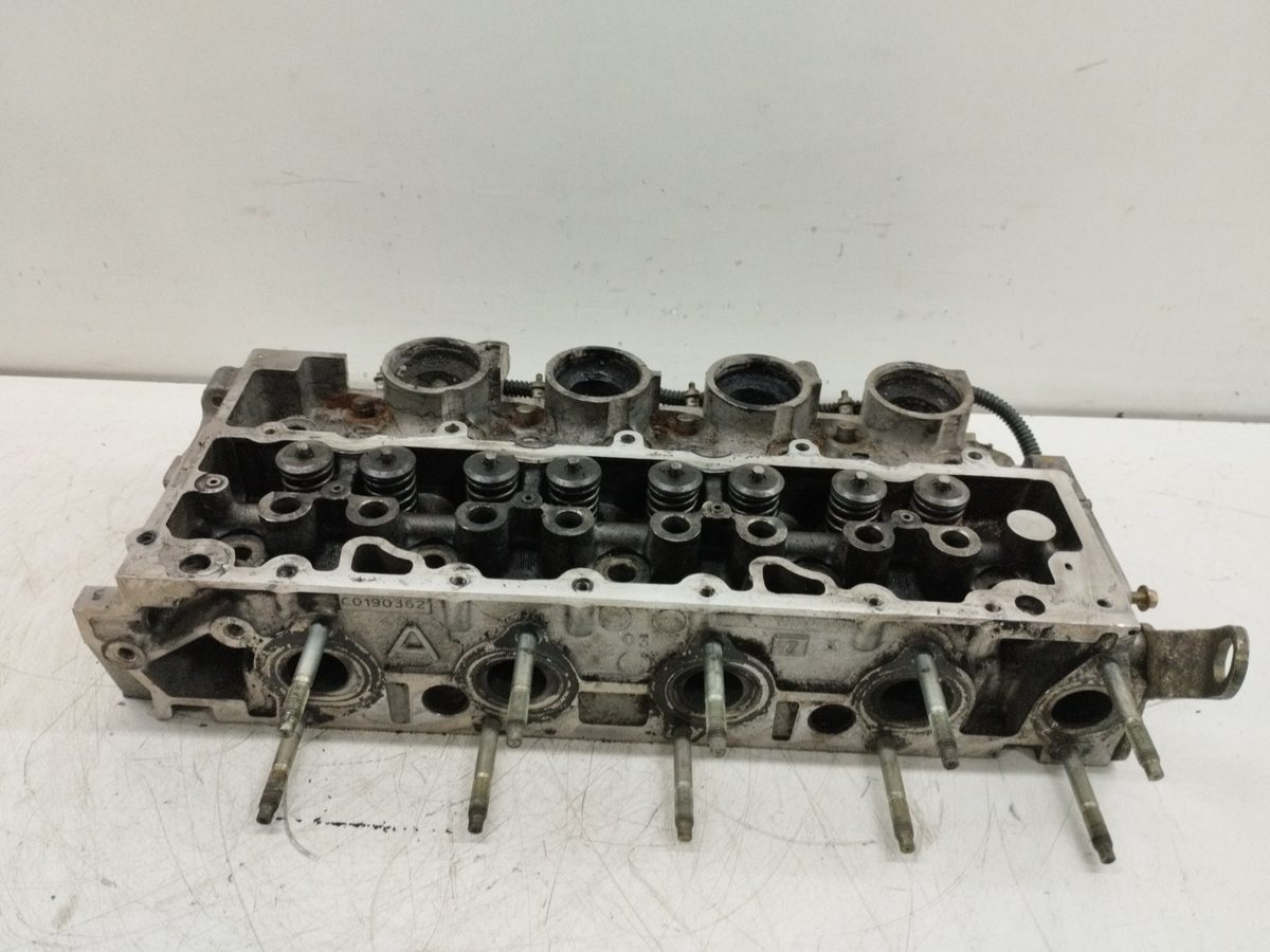 Tapa De Cilindros Citroën C3 1995-2010 1.4 HDi Premier 1.4L 50kW 9643477110