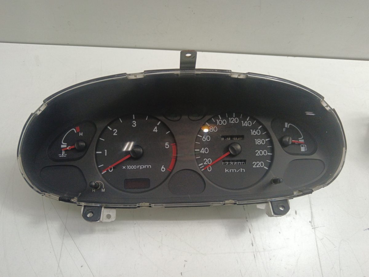 Tablero de Instrumentos Hyundai Lantra Berlina (RD) 1998-2000 1.6 16V CAT 9400329115