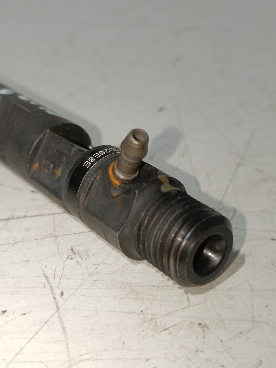 Inyector Renault Clio II Fase II (B/CB0) 2001-2013 1.5 dCi Diesel 1.5L 74kW 8200365186
